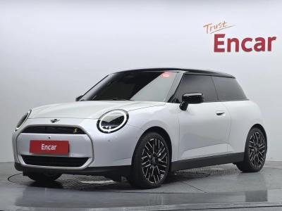 Mini Cooper 2024